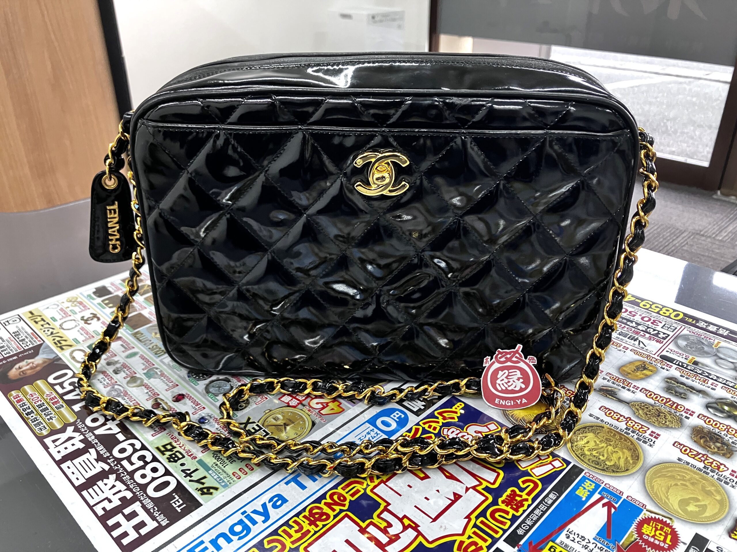 CHANEL/シャネル パテントマトラッセチェーンショルダーバッグ